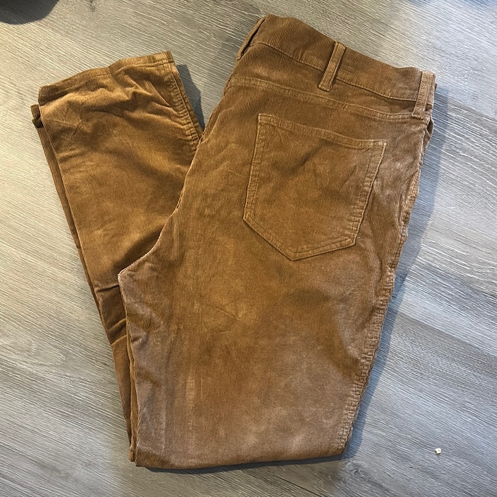 St. John's Bay Men's Straight Jeans - Brown